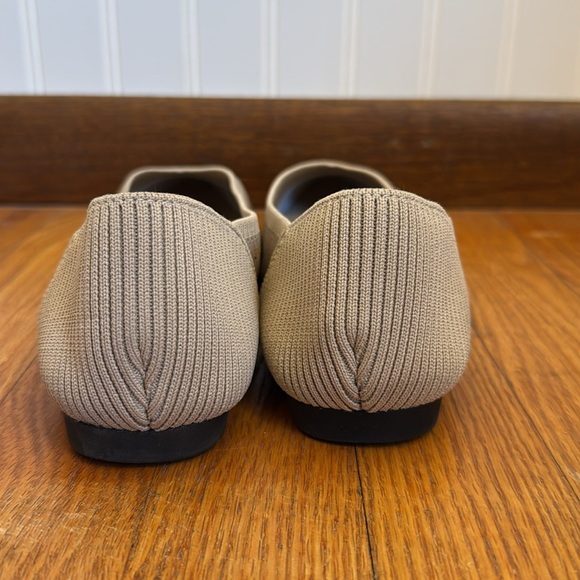 Tingrise Women's Tan Pointed Toe Knit Dressy Slip On Ballet Flats Size 9.5 - Picture 5 of 8